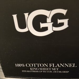 UGG Flannel Sheet Set King Size